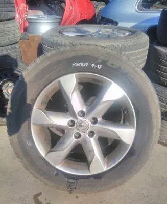 Nissan Murano Z51 R18 alloy rim 
