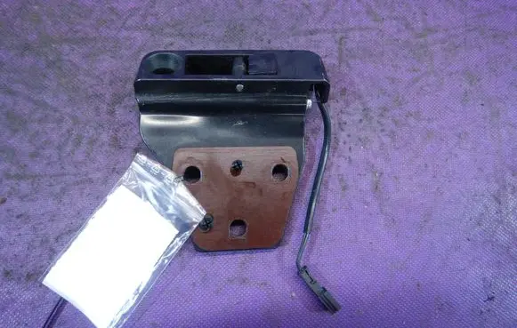 Renault Megane II Convertible roof lock/latch 8200220672
