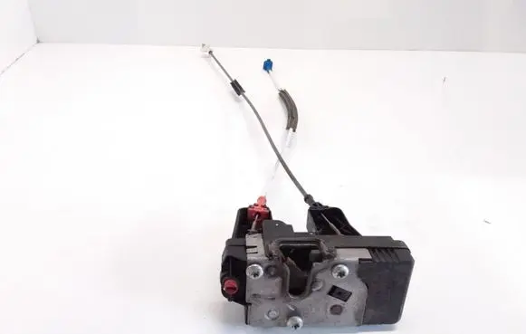 Opel Zafira A Rear door lock 24414135