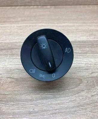Volkswagen Caddy Light switch 1K0941431BB