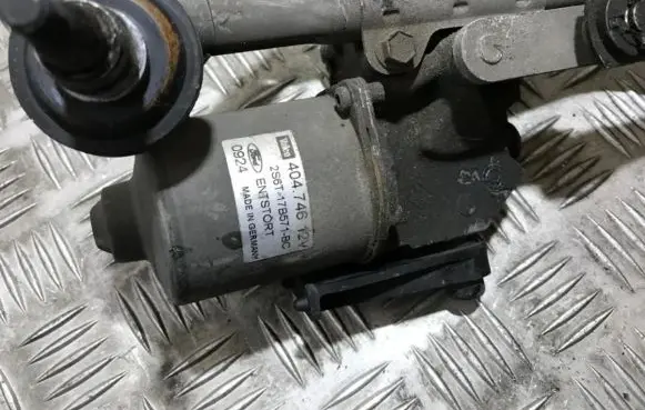 Ford Fiesta Wiper motor 2s6t17b571bc 2s6t-17b571-bc