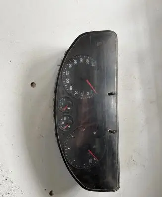 Volkswagen Transporter - Caravelle T5 Speedometer (instrument cluster) 7H0920851S