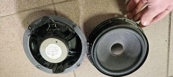Volkswagen Golf IV Front door speaker 1j0035411g 6inch Philips