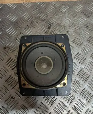 Mitsubishi Space Star Rear door speaker MR285934 0042400320 902275498521