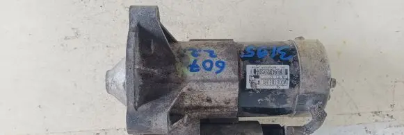Peugeot 607 Starter motor M000T85381