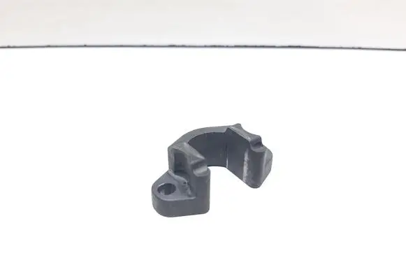 BMW X3 E83 Fuel Injector clamp holder 