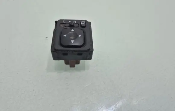 Citroen C-Crosser Wing mirror switch 