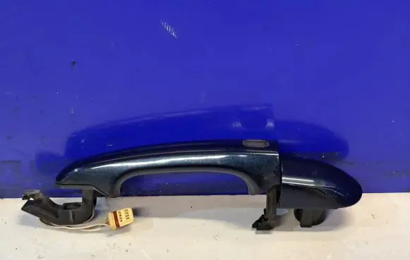 Jaguar XF X250 Front door exterior handle 8W63224A44AC