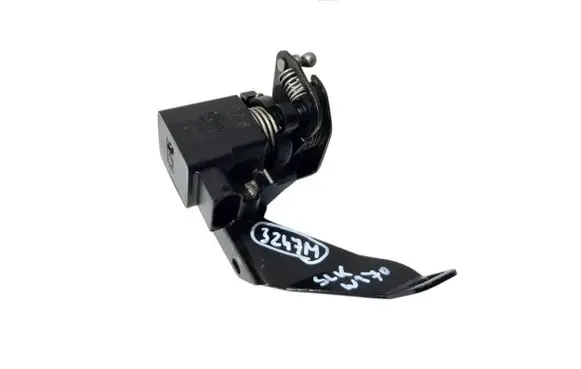 Mercedes-Benz SLK AMG R170 Accelerator throttle pedal A0125423317 309910