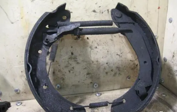 Renault Espace III Brake pads (rear) 