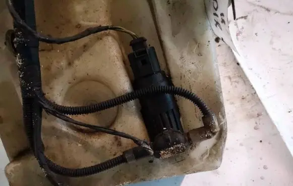 Audi A6 S6 C6 4F Windscreen/windshield washer pump