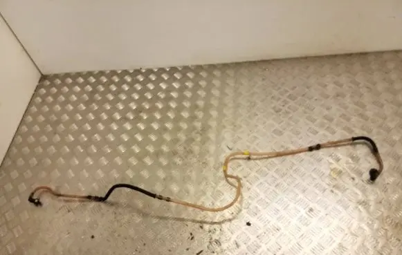 Opel Vivaro Fuel line/pipe/hose 