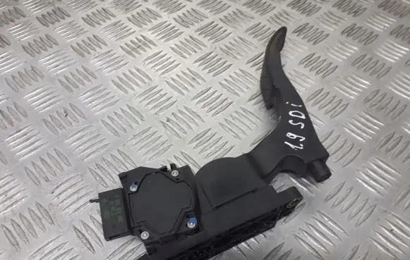 Volkswagen Polo IV 9N3 Accelerator pedal position sensor 6Q1721503