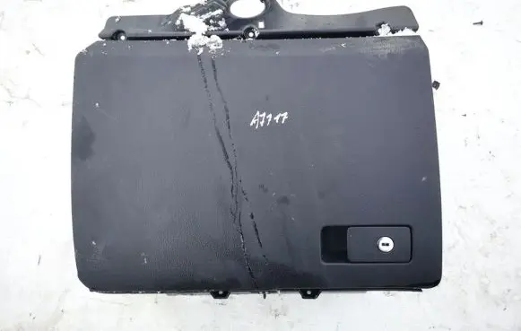 Volkswagen PASSAT B6 Glove box 3c1857114
