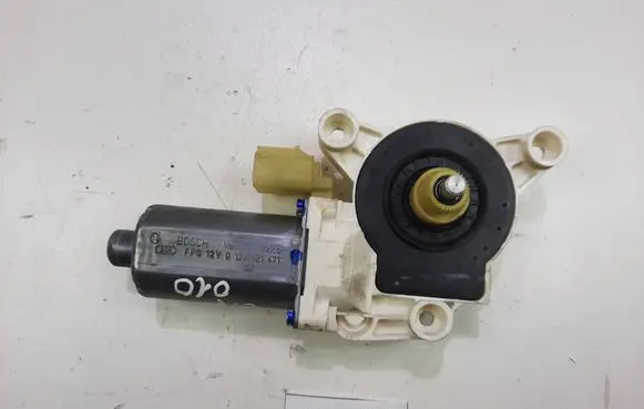 Chrysler Grand Voyager V Front door window regulator motor