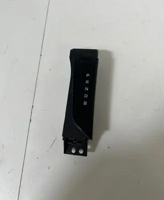 Toyota C-HR I Gear shift selector indicator 76K510
