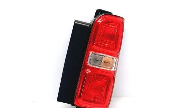 Opel Vivaro Rear/tail lights 9808243082