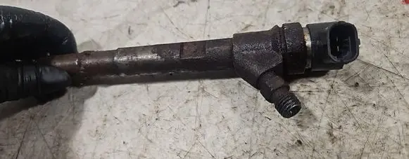 Jeep Cherokee III KJ Fuel injector 0445110218