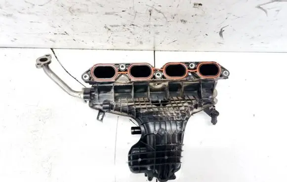 Toyota Auris E180 Intake manifold 1712037054 17120-37054