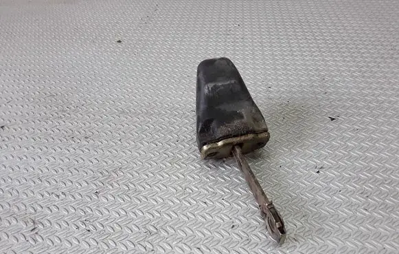 Ford Galaxy Front door check strap stopper