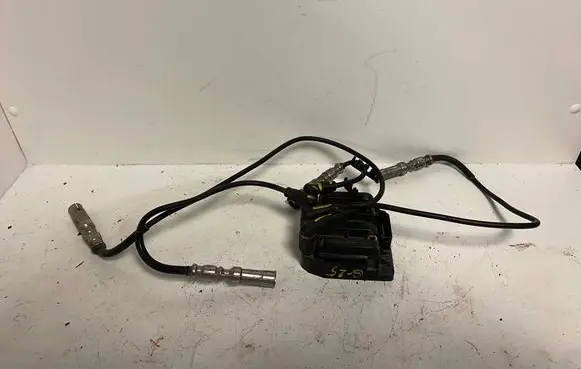 Volkswagen Golf IV High voltage ignition coil 06A905097
