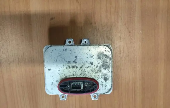 BMW X6 E71 Headlight ballast module Xenon 5DV00900000 10235825 179613003463AD