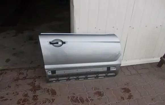 Subaru Forester SG Front door