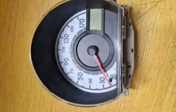 Toyota Aygo AB10 Speedometer (instrument cluster) 838000H062