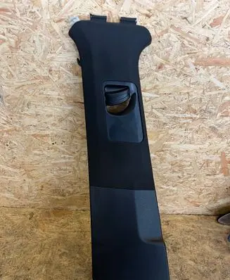 Porsche Cayenne (92A) (B) pillar trim (top) 7P5867239