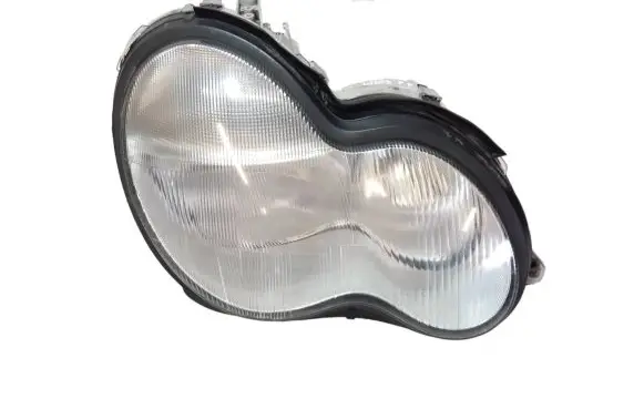Mercedes-Benz C W203 Headlight/headlamp A2038200861