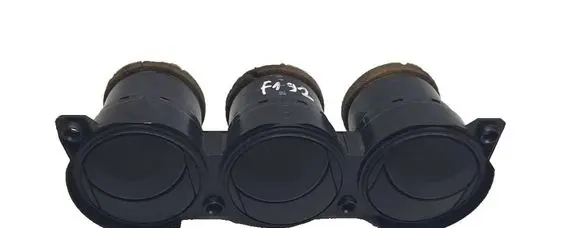 Dash center air vent grill
