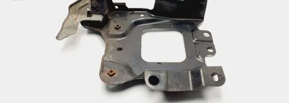 Mazda 3 I Battery tray 