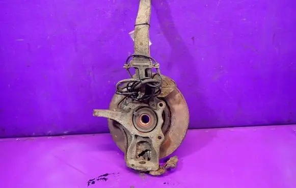 Alfa Romeo 147 Front wheel hub spindle knuckle