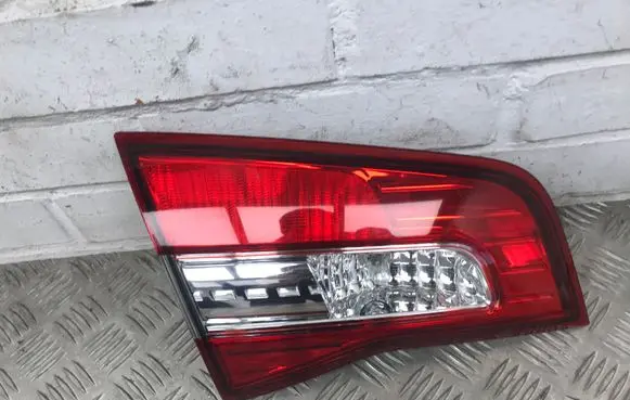 Renault Koleos I Tailgate rear/tail lights 26555JY05A