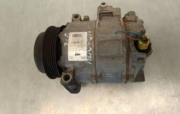 Mercedes-Benz C W205 Air conditioning (A/C) compressor (pump) A0022305011 9834480270