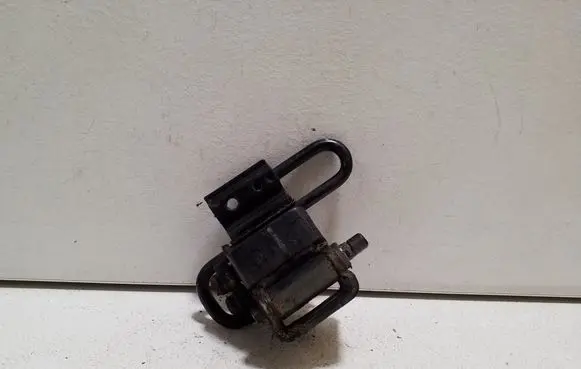 Audi A6 S6 C6 4F Rear door lower hinge 8E0831411