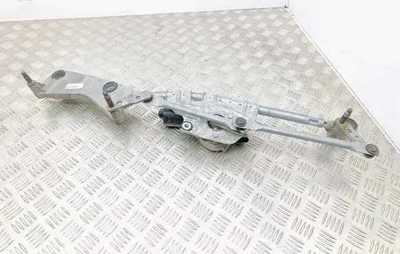 Mercedes-Benz GL X164 Front wiper linkage and motor A1648200240