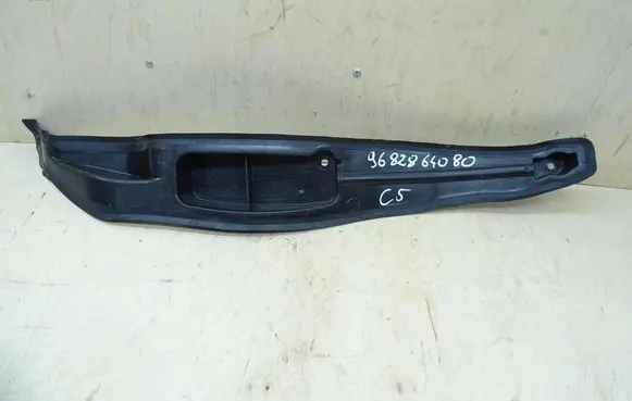 Citroen C5 Fender foam support/seal 