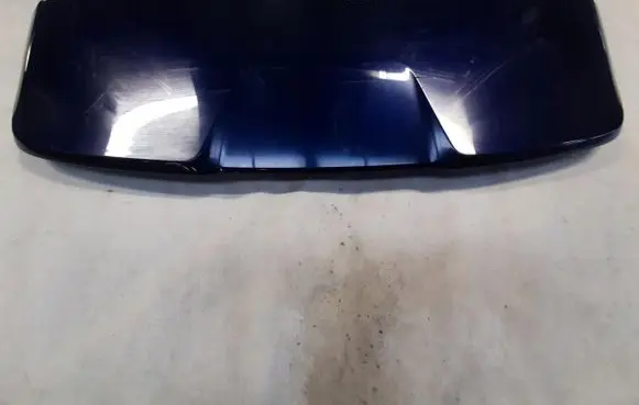 Tailgate/trunk spoiler