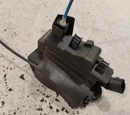 Fiat Croma Front door lock 51787968