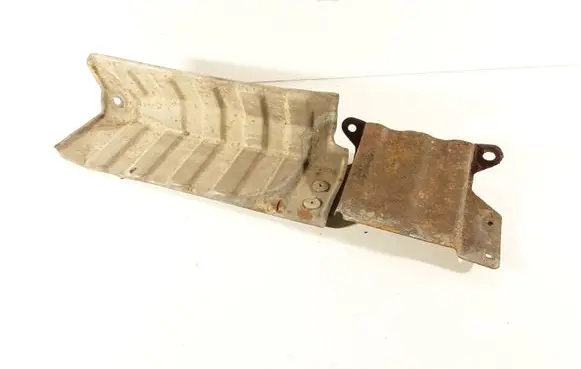 Exhaust heat shield