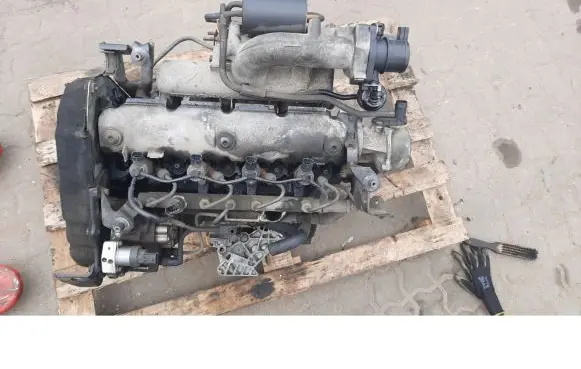 Volvo S40, V40 Engine