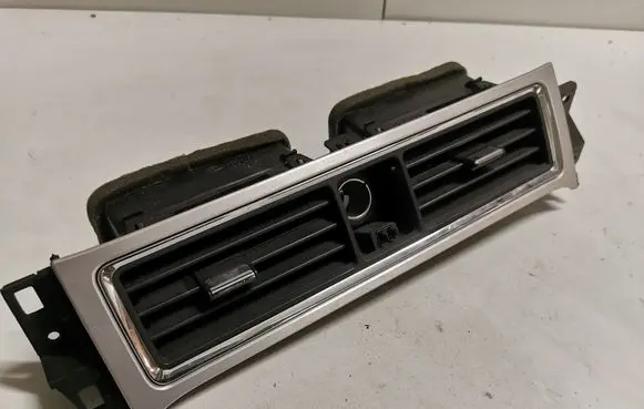 Ford Mustang V Dash center air vent grill AR3319C681A
