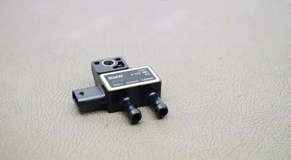 BMW X3 G01 Air pressure sensor 8570686