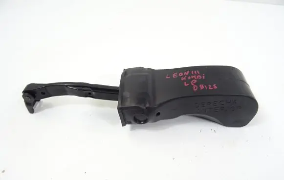 Seat Leon (5F) Front door check strap stopper 5F4837203