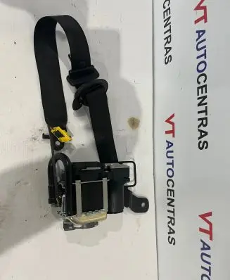 BMW X5 F15 Front seatbelt