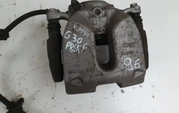 BMW 5 G30 G31 Front brake caliper 6024330 53389A