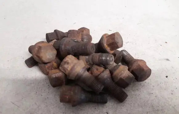 Fiat Doblo Nuts/bolts 