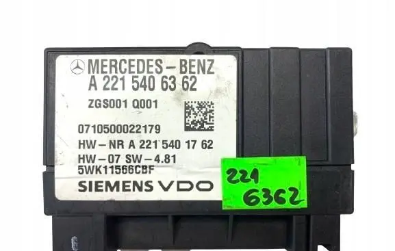 Mercedes-Benz S W221 Fuel pump relay A2215406362