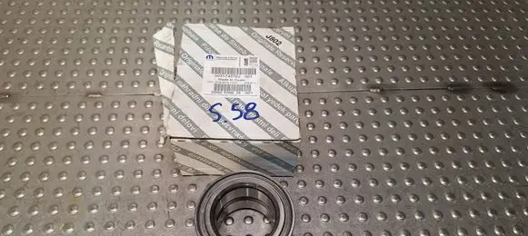 Dodge RAM 2500 DS Front wheel ball bearing 51745702 68094813AA
